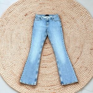 ASOS Women’s Mid Rise Light Blue Slim Flared Denim Jeans Size 26